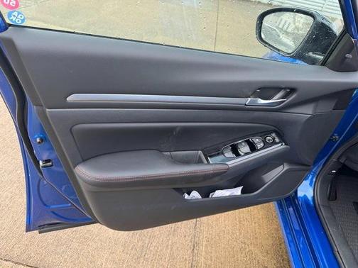 2025 Nissan Altima SR AWD