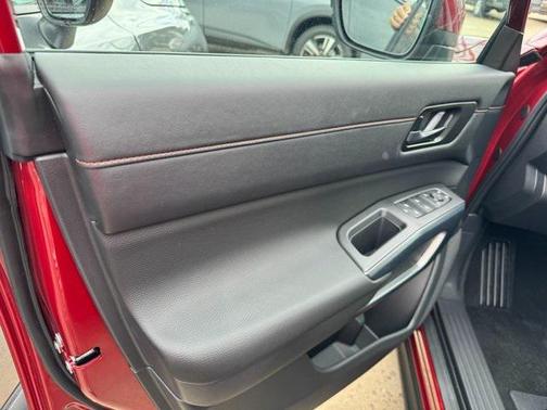 2025 Nissan Pathfinder Rock Creek 4WD