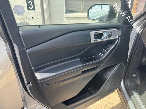 Silver Metallic 2020 Ford Explorer Limited