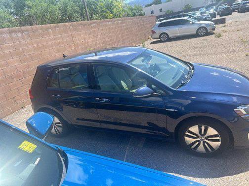 2016 Volkswagen e-Golf SEL Premium