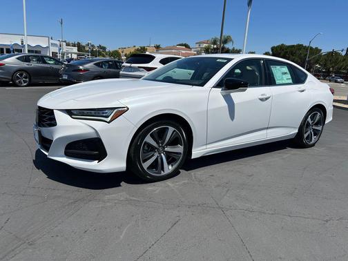 2025 Acura TLX Technology
