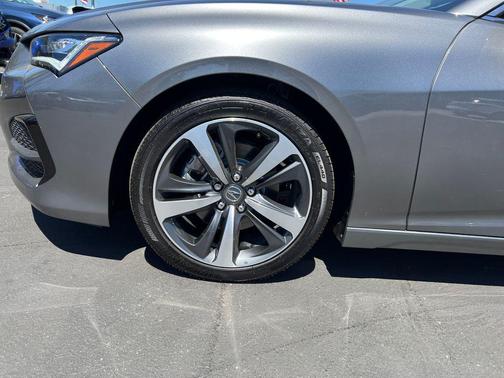 2025 Acura TLX Technology