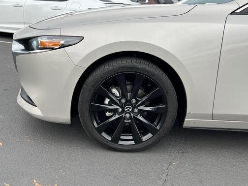 2025 Mazda Mazda3 2.5 S Select Sport