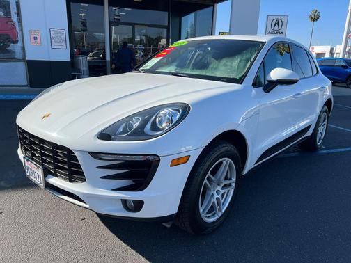 2018 Porsche Macan Base
