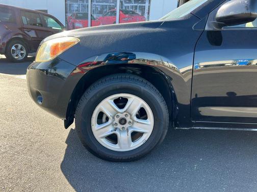 2006 Toyota RAV4 Base