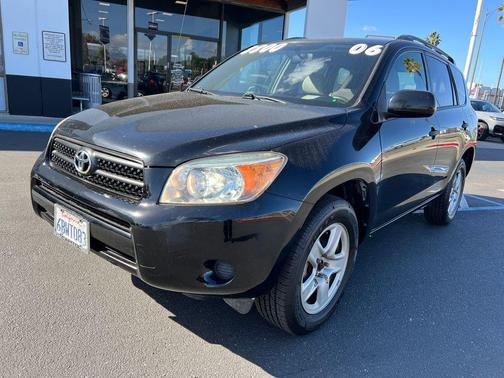 2006 Toyota RAV4 Base