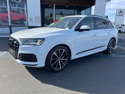 2021 Audi Q7 55 Prestige
