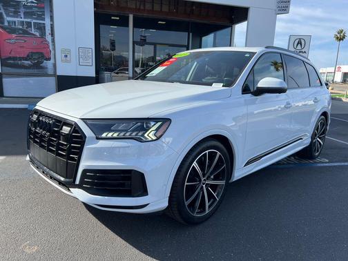 2021 Audi Q7 55 Prestige