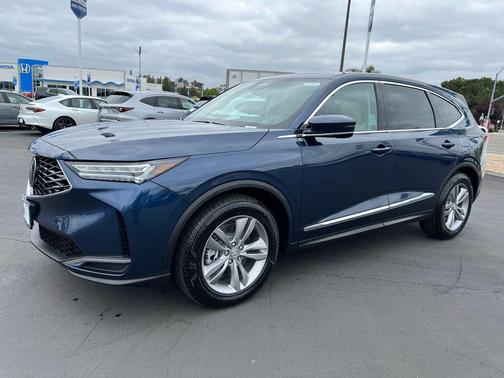 2025 Acura MDX Standard