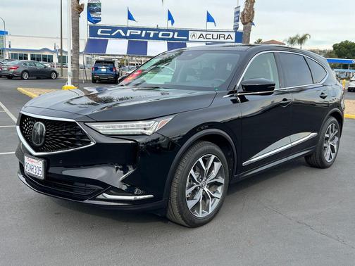 2023 Acura MDX 