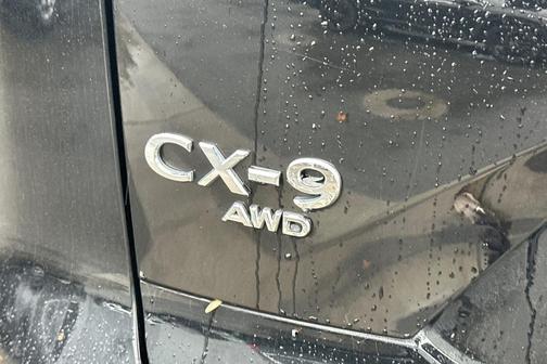 2023 Mazda CX-9 Touring
