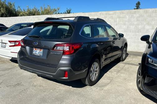 2019 Subaru Outback 2.5i