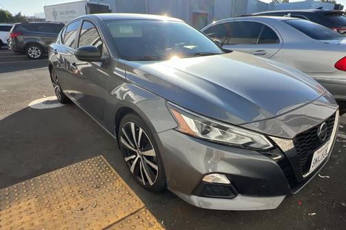 2020 Nissan Altima 2.5 SR