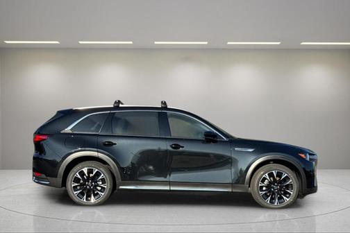 2025 Mazda CX-90 PHEV Premium Plus Package