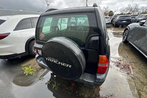 2002 Chevrolet Tracker LT