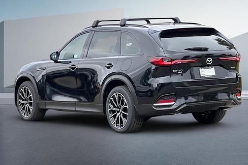 2025 Mazda CX-70 PHEV Premium Package