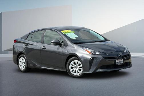 2019 Toyota Prius L