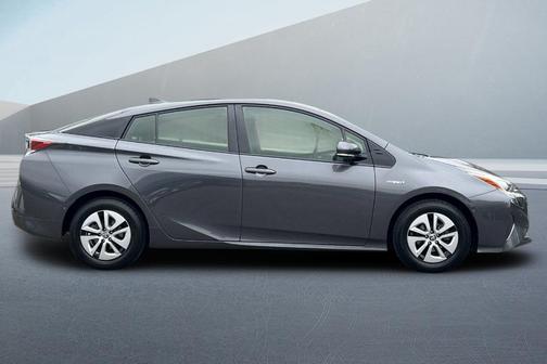 2017 Toyota Prius Three