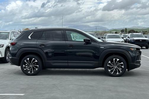 2025 Mazda CX-50 Hybrid Premium Plus Package