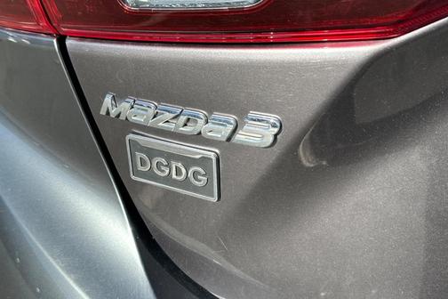 2018 Mazda Mazda3 Touring