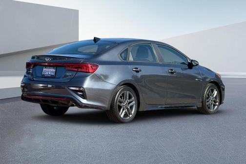 2020 Kia Forte GT-Line