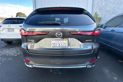 2024 Mazda CX-90 PHEV Premium Plus
