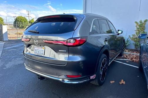 2024 Mazda CX-90 PHEV Premium Plus