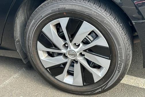 2022 Nissan Altima 2.5 S