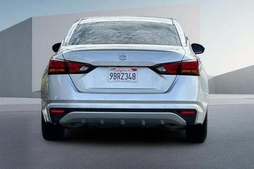 2022 Nissan Altima 2.5 S