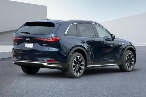 2026 Mazda CX-90 Premium Plus