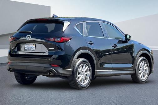 2022 Mazda CX-5 2.5 S Preferred Package