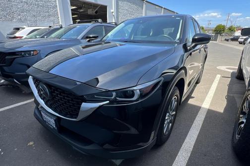 2022 Mazda CX-5 2.5 S Preferred Package