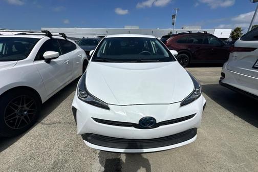 2020 Toyota Prius LE