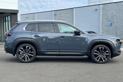 2025 Mazda CX-50 2.5 S Premium Plus Package