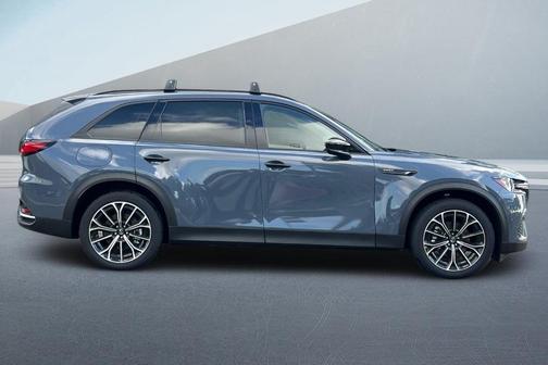 2025 Mazda CX-70 PHEV Premium Package