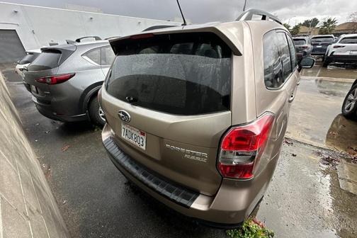 2014 Subaru Forester 2.5i Touring