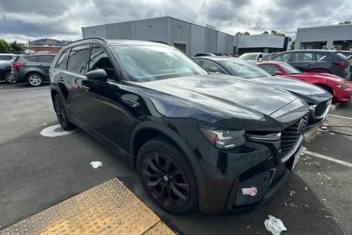 2025 Mazda CX-90 Premium