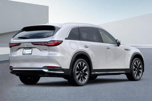 2026 Mazda CX-90 Premium Plus