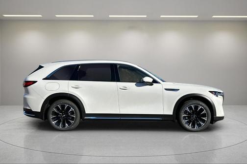 2025 Mazda CX-90 PHEV Premium Plus Package