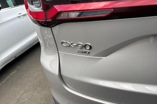 2024 Mazda CX-90 PHEV Premium Plus