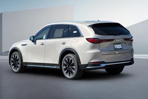 2026 Mazda CX-90 PHEV Premium Plus