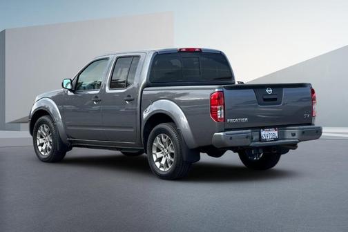 2021 Nissan Frontier SV