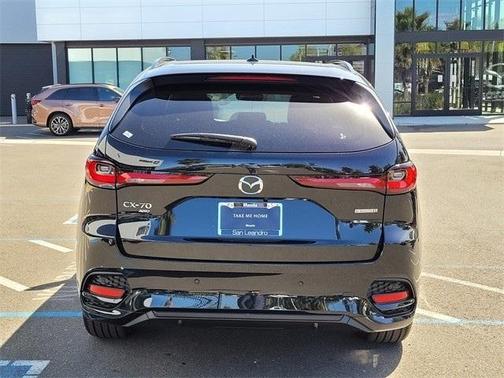 2025 Mazda CX-70 CX-70