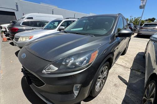 2020 Ford Escape SEL