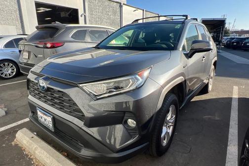 2019 Toyota RAV4 Hybrid XLE