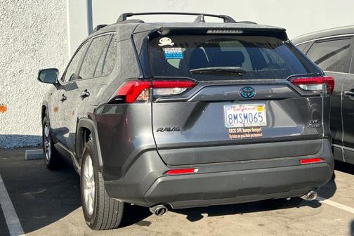 2019 Toyota RAV4 Hybrid XLE