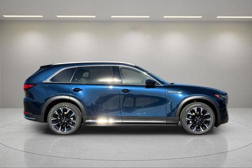 2025 Mazda CX-90 PHEV Premium Plus Package