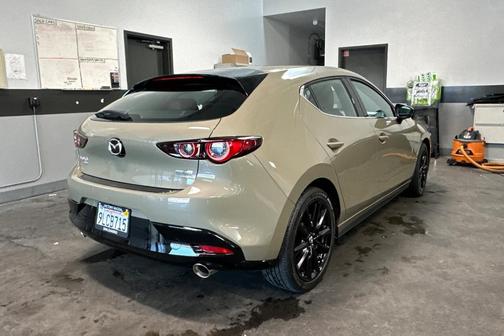 2024 Mazda Mazda3 2.5