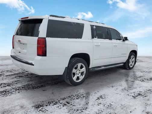 2016 Chevrolet Suburban LT