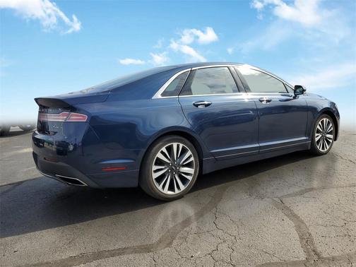 2017 Lincoln MKZ Reserve